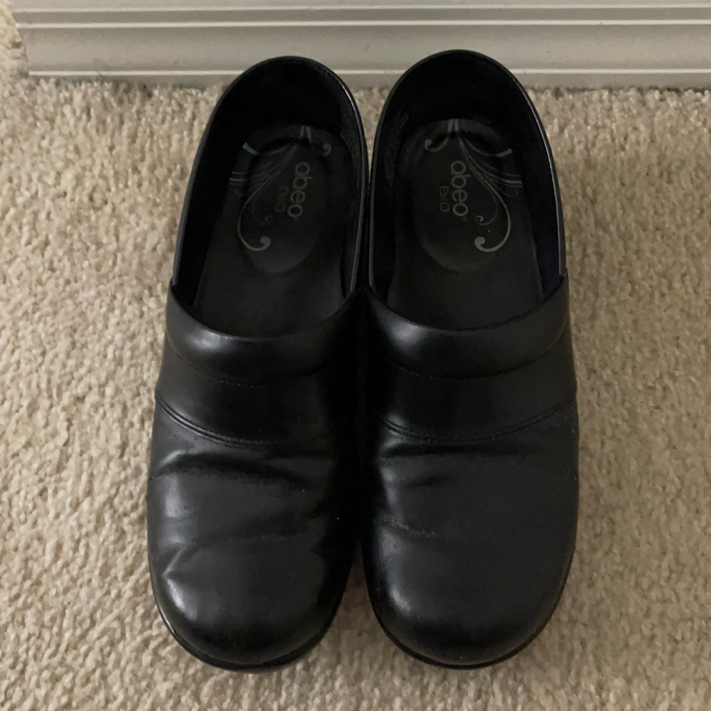 Abeo black shoes